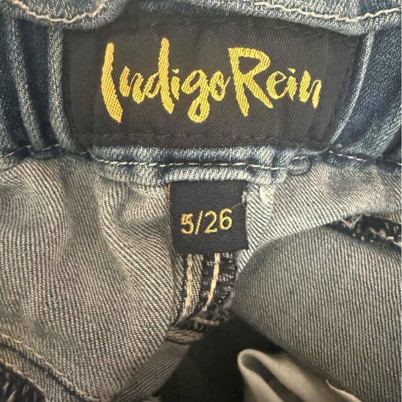 Indigo Rein Blue Jean Shorts Relaxed Fit Distressed - Picture 3 of 3